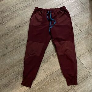 Figs Medium Disney Bottoms in Burgundy